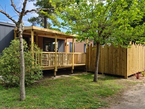MOBILHOME 6 personnes - COTTAGE TRIO STANDING- TV- LAVE VAISSELLE- 2 SALLES D'EAU avec SPA PRIVATIF 6 pers
