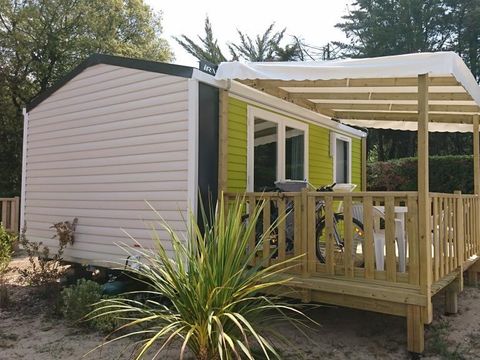 MOBILHOME 2 personnes - Cottage CAHITA - 18 m² - terrasse bois semi-couverte - 1 chambre 1/2 pers