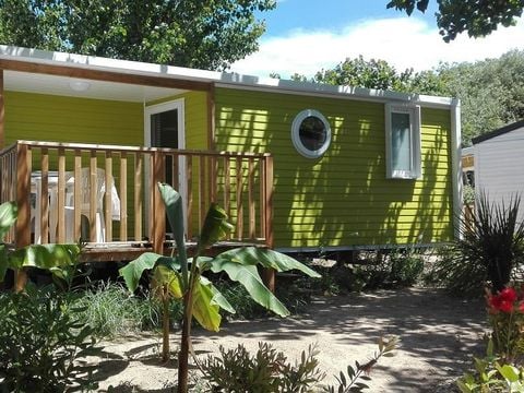 MOBILHOME 4 personnes - Cottage GOYAVE - 25m² - terrasse intégrée semi-couverte - 2 chambres 4 pers