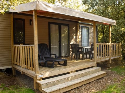 MOBILHOME 4 personnes - Cottage TERRE ET MER - 30m² - terrasse bois semi-couverte - 2 chambres - 4 pers