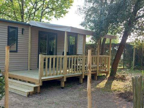 MOBILHOME 4 personnes - Cottage TERRE ET MER - 30m² - terrasse bois semi-couverte - 2 chambres - 4 pers