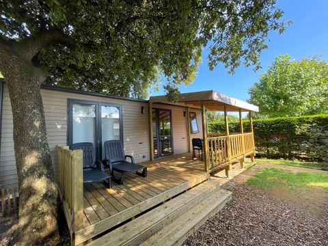 Mobilhome 4 personnes - PREMIUM "TERRE et DUNE" - 32m² - terrasse couverte 19 M²- 2 chambres - Nouveauté 2024