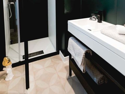 Mobilhome 6 personnes - PREMIUM "TERRE et FORET" - 35m² - 3 chambres - terrasse couverte 23M²-Nouveauté 2024