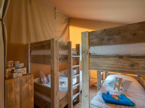 TENTE TOILE ET BOIS 6 personnes - Woody lodge 2chambres sans sanitaires