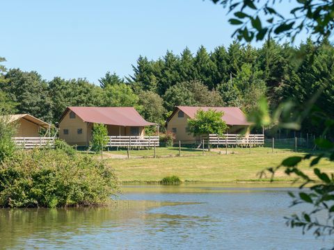 TENTE TOILE ET BOIS 8 personnes - Safari Lodge 8  personnes, Climatisée