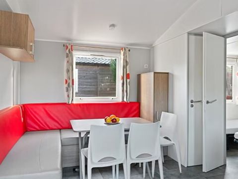 MOBILHOME 6 personnes - Mobil-home | Classic | 3 Ch. | 6 Pers. | Terrasse surélévée non couverte