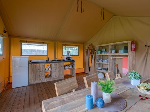 TENTE TOILE ET BOIS 6 personnes - Woody Lodge, Climatisé - 2 chambres