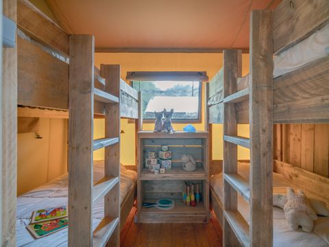 TENTE TOILE ET BOIS 6 personnes - Safari Lodge, 6p Climatisée