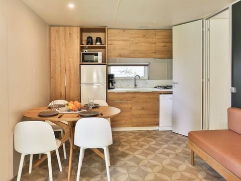 MOBILHOME 4 personnes - Mobil-home | Premium Exclusive | 2 Ch. | 4 Pers. | Terrasse surélevée | 2 SDB