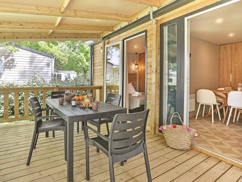 MOBILHOME 4 personnes - Mobil-home | Premium Exclusive | 2 Ch. | 4 Pers. | Terrasse surélevée | 2 SDB