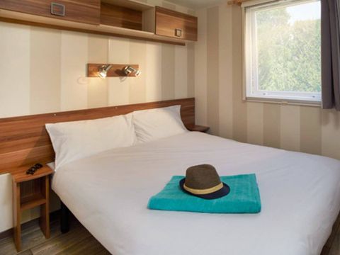 MOBILHOME 7 personnes - Mobil-home | Classic | 3 Ch. | 6/8 Pers. | Terrasse surélévée non couverte