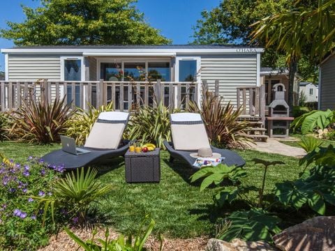 MOBILHOME 4 personnes - Comfort | 2 Ch. | 4 Pers. | Terrasse surélevée | 2 SDB