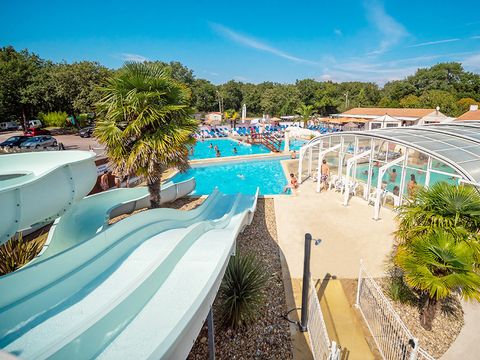 Camping Domaine Les Charmilles - Camping Paradis  - Camping Charente-Maritime