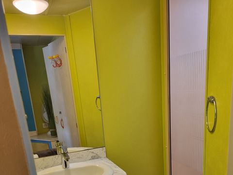 MOBILHOME 4 personnes - MH2 23 m² rénové avec sanitaires