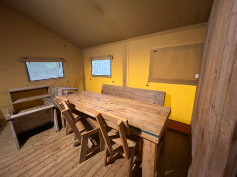 Tente en toile et en bois 5 personnes - tente lodge avec sanitaire SAINT JEAN