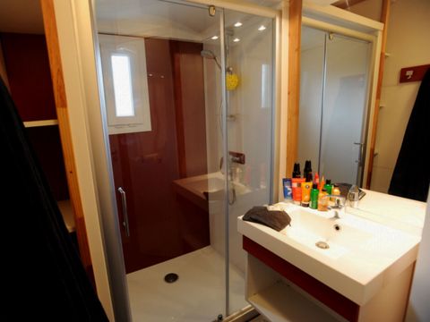 CHALET 5 personnes - CONFORT 32m2 en arrivée dimanche