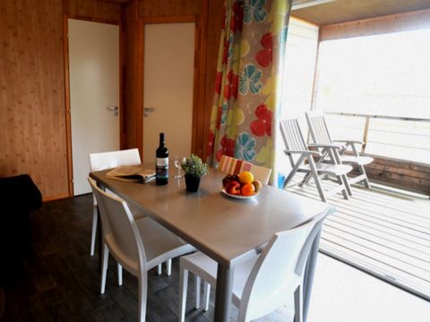 CHALET 5 personnes - CONFORT 32m2 en arrivée dimanche
