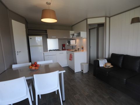 CHALET 7 personnes - CONFORT PLEIN AIR 35-3 en arrivée samedi