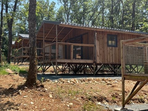 CHALET 5 personnes - chalet insolite sur pillotis