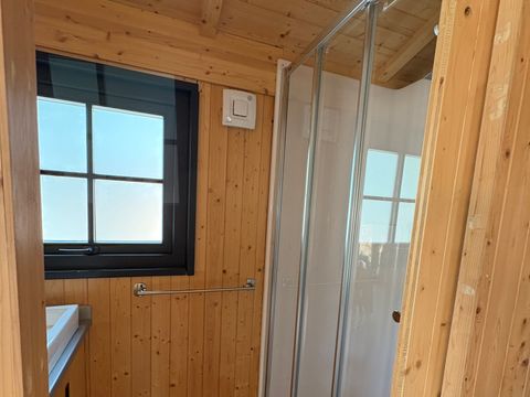 CHALET 5 personnes - chalet insolite sur pillotis