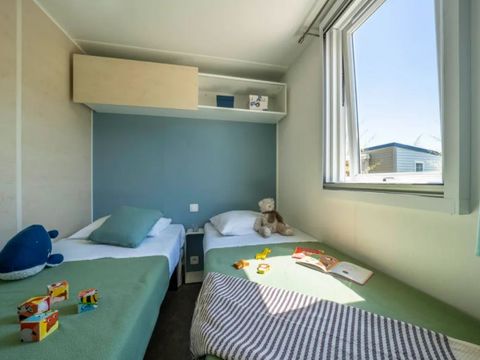 MOBILHOME 8 personnes - Confort 4 chambres