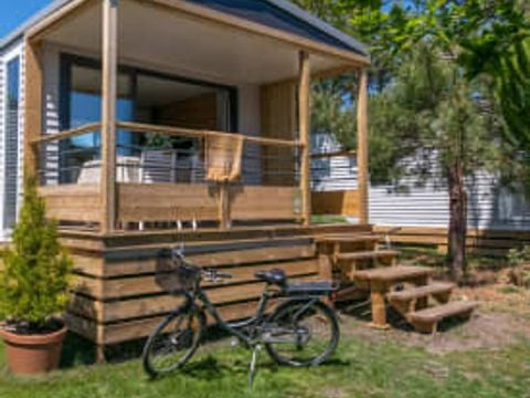 MOBILHOME 4 personnes - Cottage 4p 2ch vue forêt ****