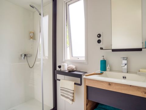 MOBILHOME 4 personnes - Cottage Grand Confort TV LV Clim - 2 chambres - 4 personnes