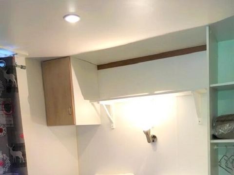 MOBILHOME 6 personnes - "Confort" Esprit Montagne - 4/6 places