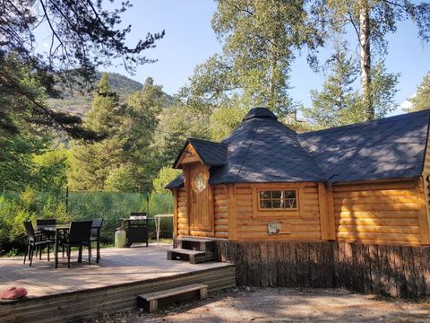 HÉBERGEMENT INSOLITE 4 personnes - Refuge - Esprit cabane - Sans eau ni sanitaire 2/4 places,