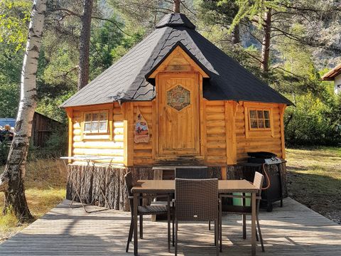 HÉBERGEMENT INSOLITE 4 personnes - Refuge - Esprit cabane - Sans eau ni sanitaire 2/4 places,
