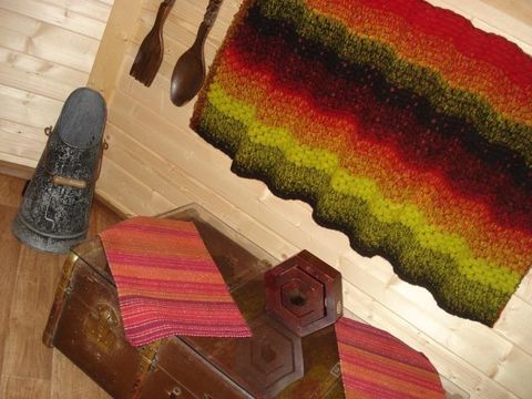 HÉBERGEMENT INSOLITE 6 personnes - Refuge - Esprit cabane - Sans eau ni sanitaire 4/6 places