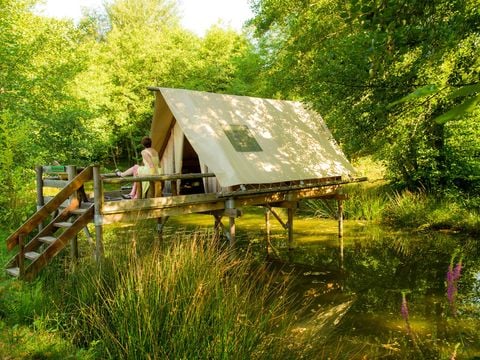 TENTE 2 personnes - Robinson seul au monde