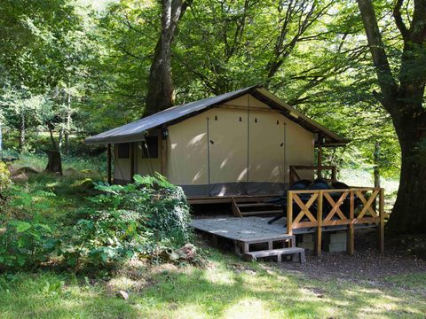 Tente en toile et en bois 5 personnes - Grande Lodge Nature et Luxe