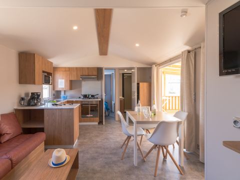 MOBILHOME 4 personnes - Premium - 38,4 m² - 2 chambres - 2 SDB - BBQ