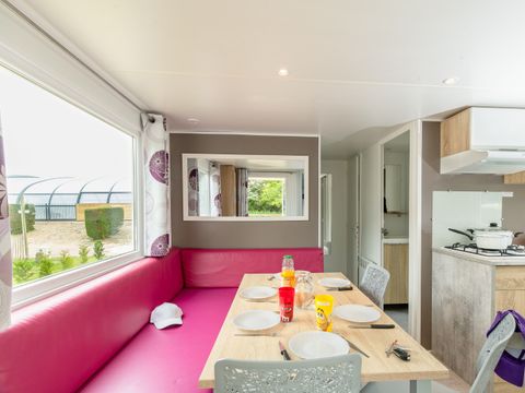 MOBILHOME 6 personnes - Privilège - 30 m² - 3 chambres - Vue Ferme MOBILHOME 6 personnes - Privilège - 30 m² - 3 chambres - Vue Ferme