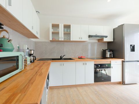 STUDIO 2 personnes - Studio Sable 2 personnes - Climatisé -Terrasse et SPA privatif- Au coeur de Port- bail - Accès piscine - En dehors du camping