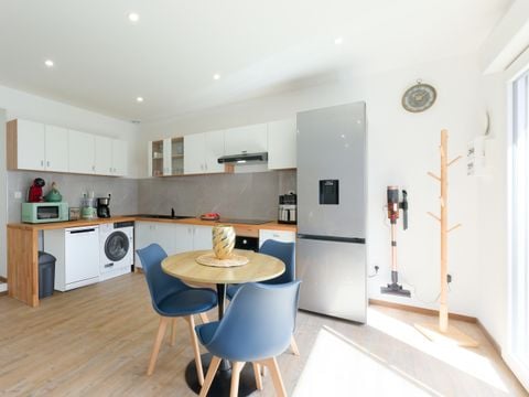 STUDIO 2 personnes - Studio Sable 2 personnes - Climatisé -Terrasse et SPA privatif- Au coeur de Port- bail - Accès piscine - En dehors du camping