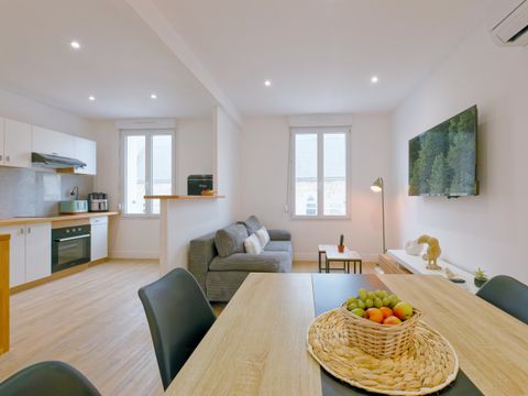 APPARTEMENT 4 personnes -  Embrun - 1 Chambre - Climatisé- Terrasse privative - 4 personnes - Au coeur de Portbail - Accès piscine - En dehors du camping