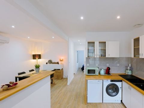 APPARTEMENT 4 personnes -  Embrun - 1 Chambre - Climatisé- Terrasse privative - 4 personnes - Au coeur de Portbail - Accès piscine - En dehors du camping