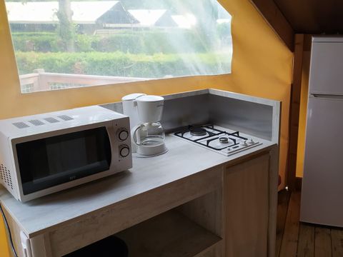 TENTE TOILE ET BOIS 4 personnes - Ecolodge confort 21m² (sans sanitaires)