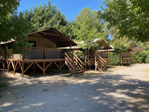 TENTE TOILE ET BOIS 5 personnes - Lodge sur pilotis Confort+ 46m²
