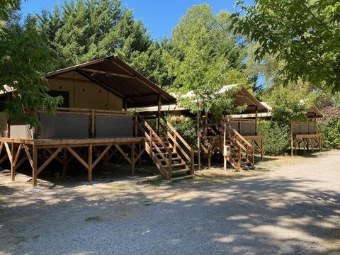 TENTE TOILE ET BOIS 5 personnes - Lodge sur pilotis Confort+ 46m² (sans sanitaires)