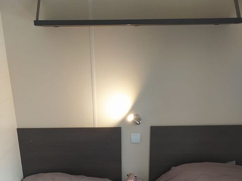 MOBILHOME 6 personnes - Family Confort 32m² (3 chambres) + Terrasse couverte + Clim