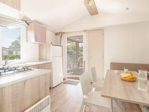 MOBILHOME 6 personnes - Confort | 3 Chambres | 6 Couchages | Petite Terrasse | 1 Salle de bain