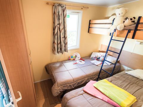 Mobilhome 6 personnes - Classic XL | 2 Ch. | 4/6 Pers. | Terrasse surélevée