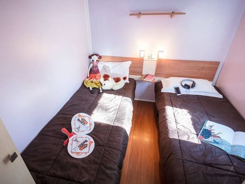 MOBILHOME 6 personnes - Confort | 2 Chambres | 4/6 Couchages | Petite Terrasse | 1 Salle de bain