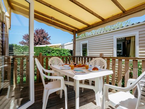 Mobilhome 6 personnes - Mobil-home | Classic XL | 3 Ch. | 6 Pers. | Terrasse surélevée