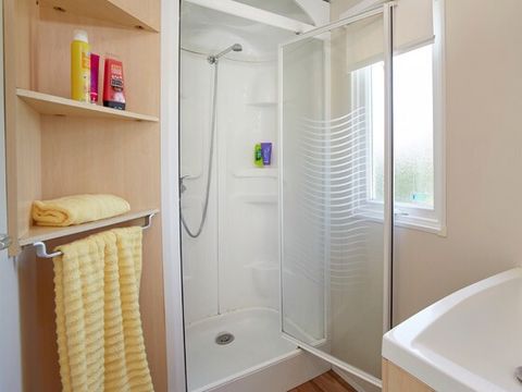 Mobilhome 4 personnes - Mobil-home | Classic | 2 Ch. | 4 Pers. | Terrasse surélevée | TV