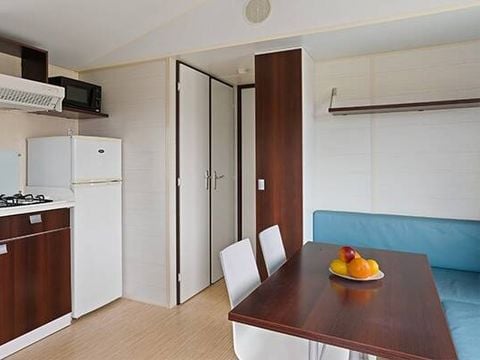 MOBILHOME 6 personnes - Classique | 2 chambres | 4/6 pers. | Terrasse simple | 1 salle de bain | TV