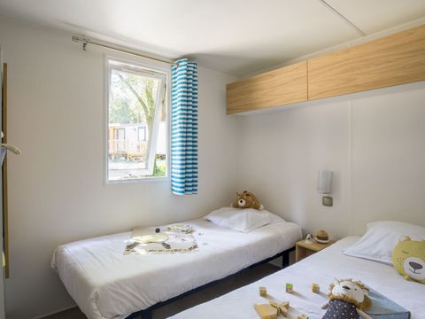 MOBILHOME 6 personnes - Cottage Bora Bora 4/6 pers 2 Ch 1 Sdb ****